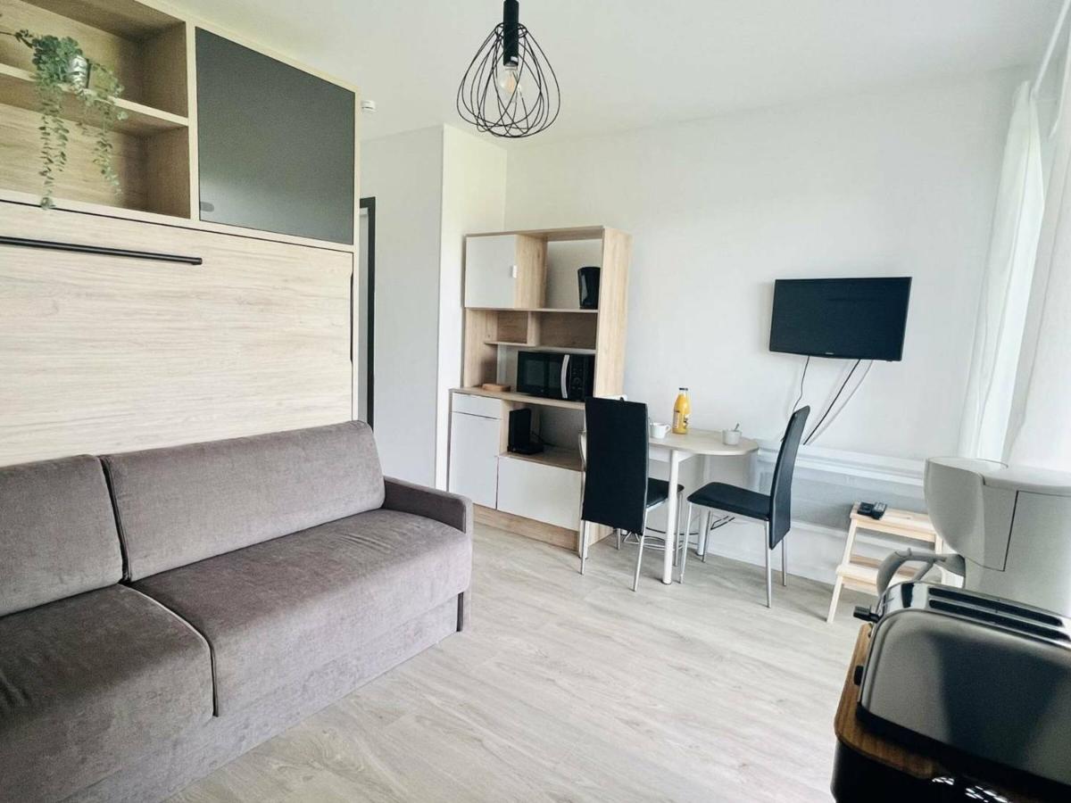 Studio Eglantine A Cambo-Les-Bains, Proche Thermes, Terrasse, Parking, Acces Internet, Animaux Ok - Fr-1-495-106 Exteriör bild